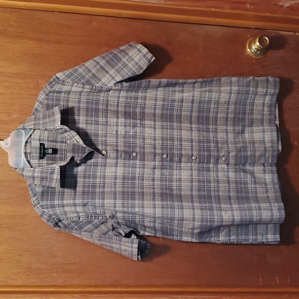 short sleeve men's shirt Van Heusen